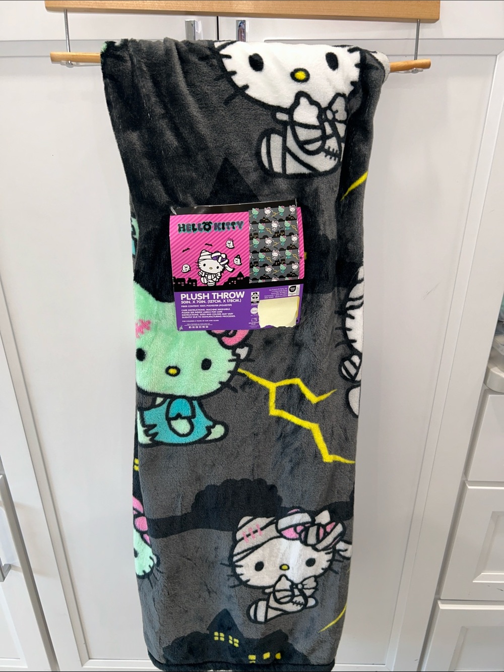 Hello Kitty Halloween Frankie Mummy Costume Plush Throw Blanket 50”x70”